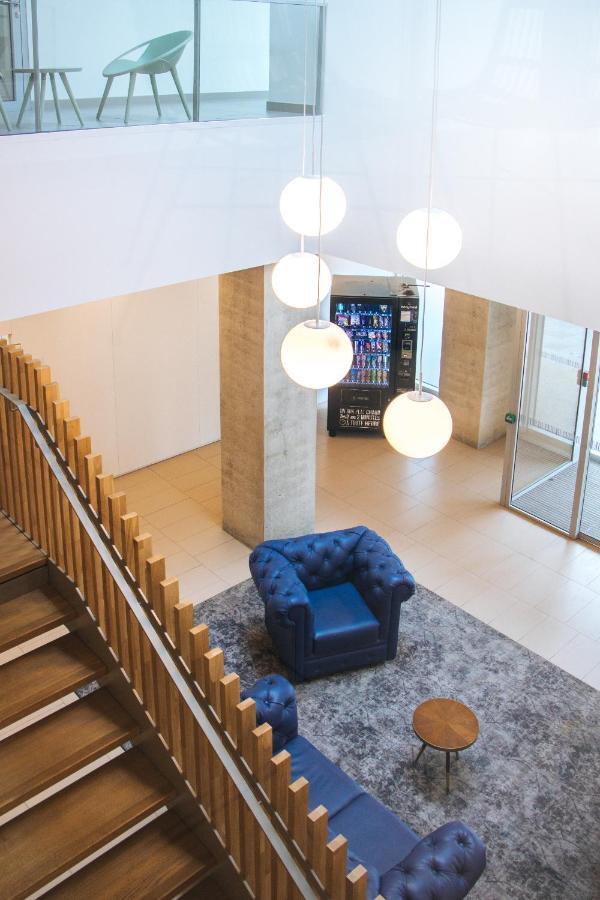 Twenty's Business Flats Asnières-sur-Seine Aparthotel Esterno foto